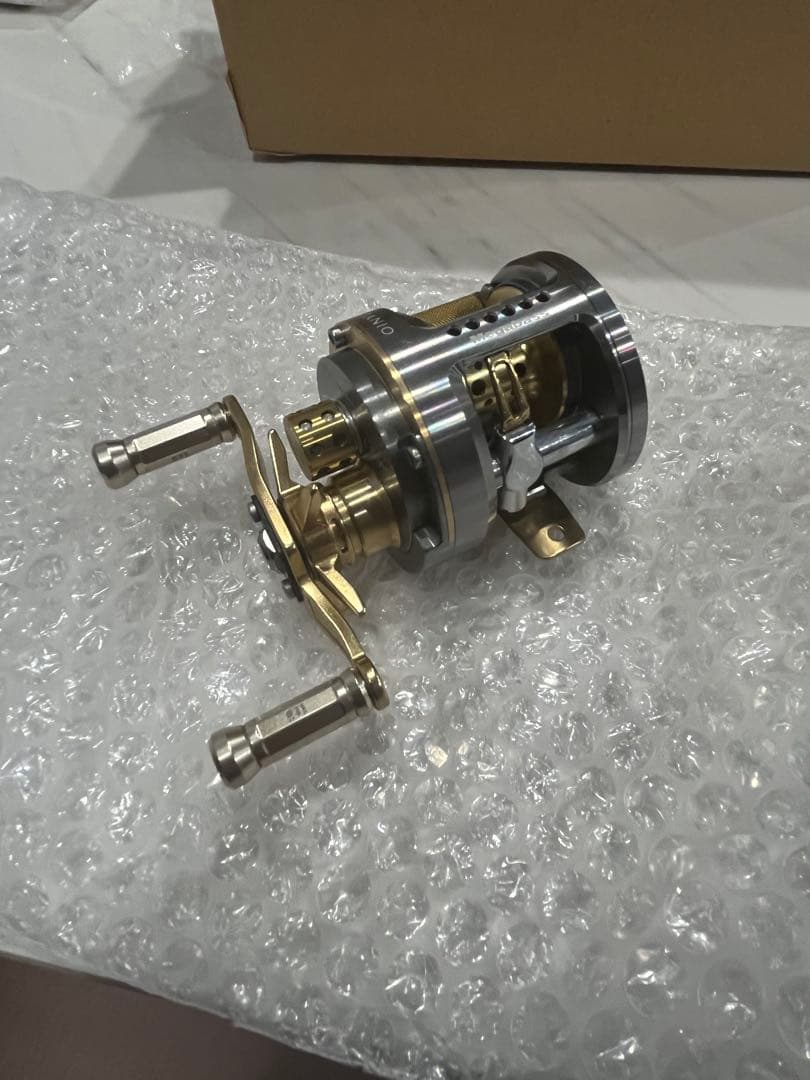 美品　メガバス　モノブロック　ビスポーク　リミテッド　グリジオチタニオ