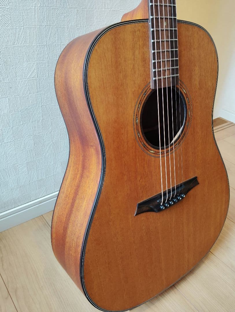 Bromo (ブロモ)　BAT1M　アコースティックギター　トップ単板