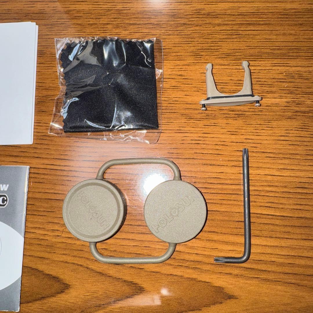 実物 ホロサン HOLOSUN HS403C 2MOAドットサイト