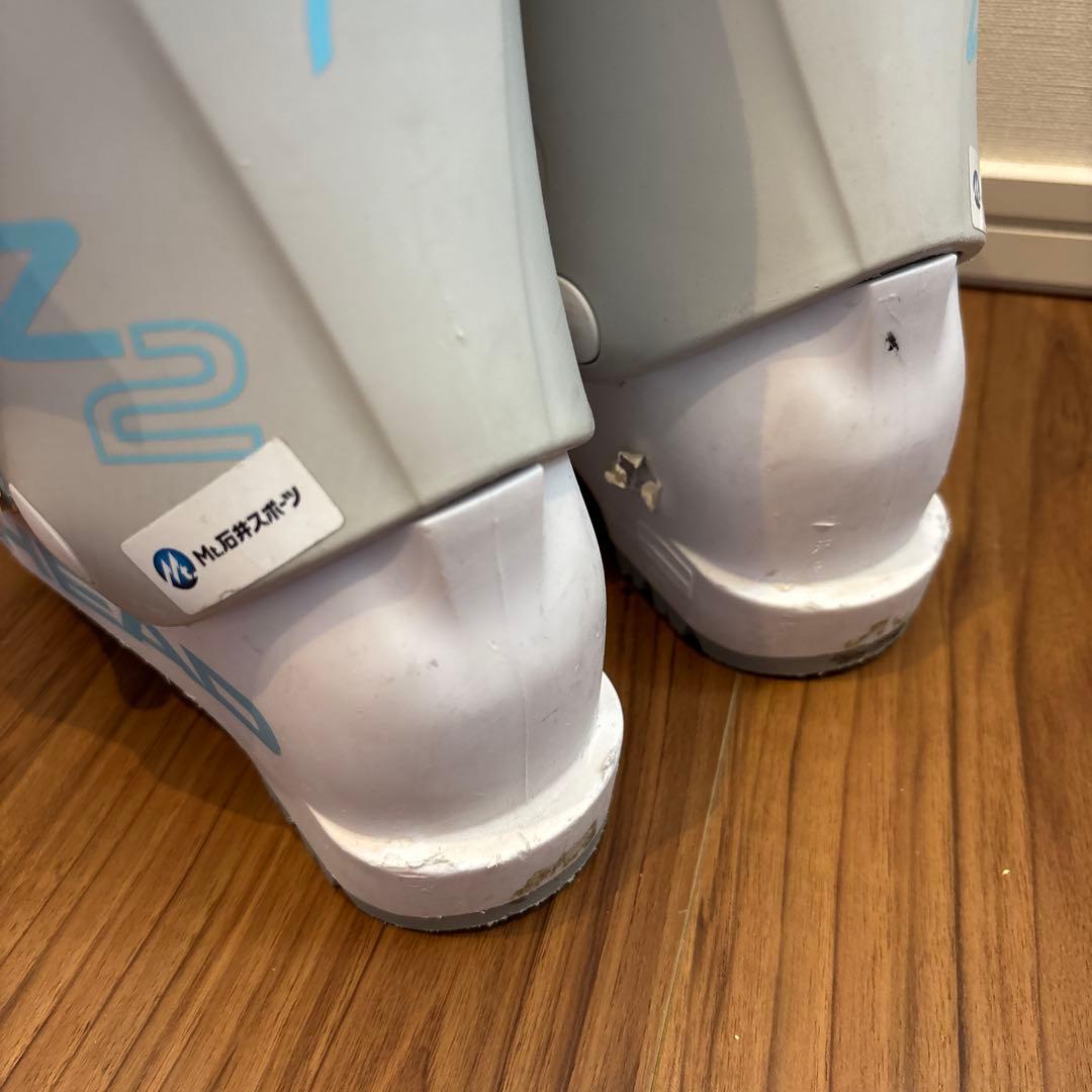 子ども　スキーセット　(スキー板: エラン、スキーブーツ:HEAD、グローブ)