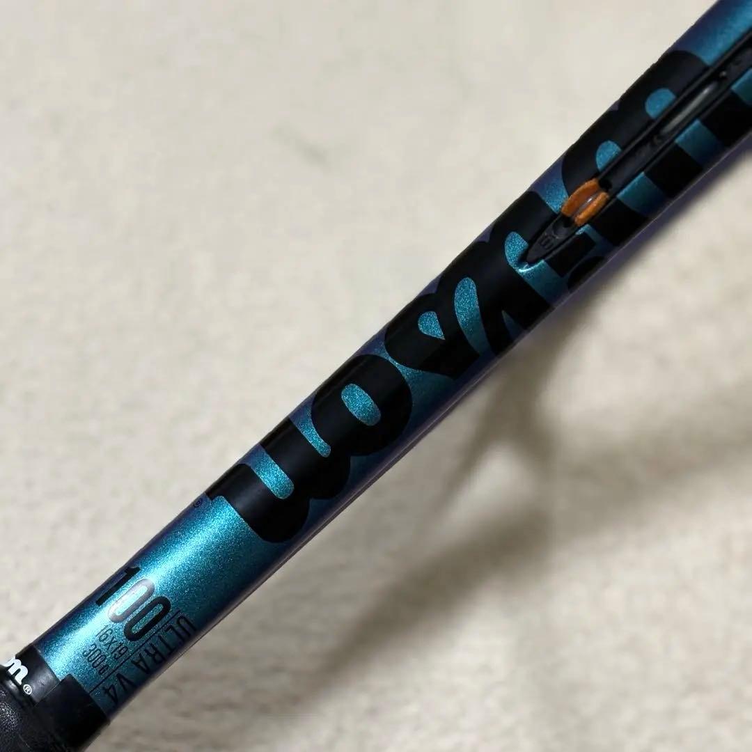 ① Wilson ULTRA V4.0 100 テニス　ラケット　ウィルソン