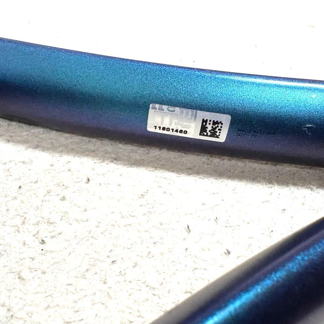 ① Wilson ULTRA V4.0 100 テニス　ラケット　ウィルソン