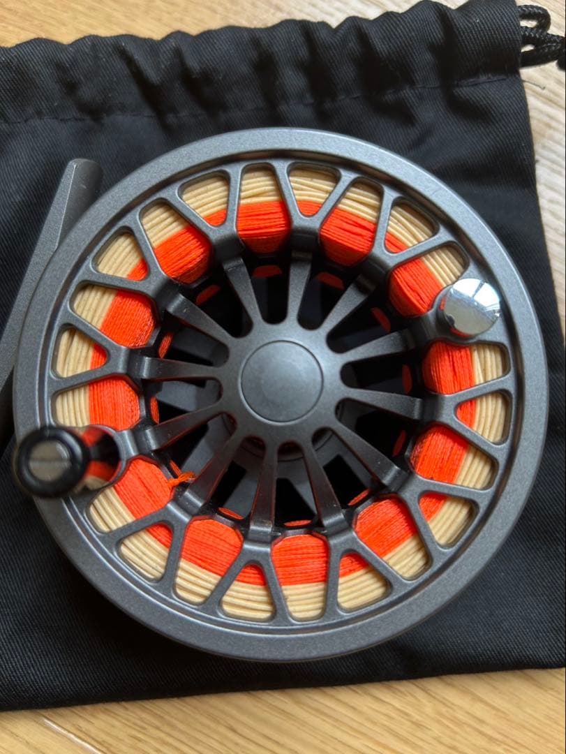 TIEMCO ティムコ　フライリール