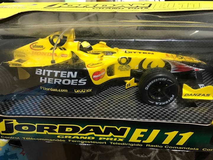 Jordan EJ11 1/10ラジコン