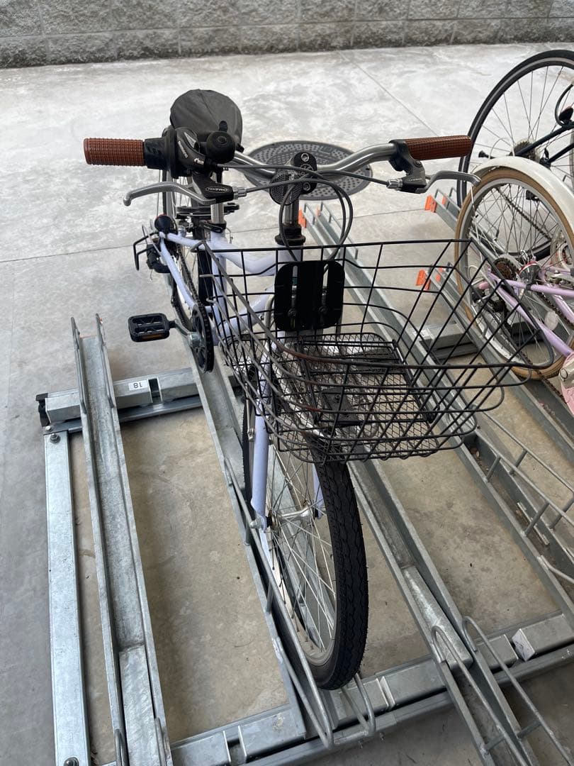 コーダーブルーム　子供用自転車 22インチ　前部バスケット付き