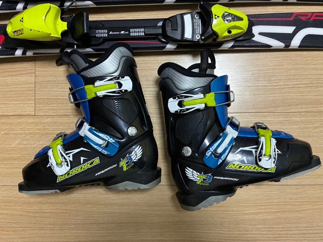 FISCHER NORDICA ジュニアスキー4点セット 男の子 キッズ 小学生
