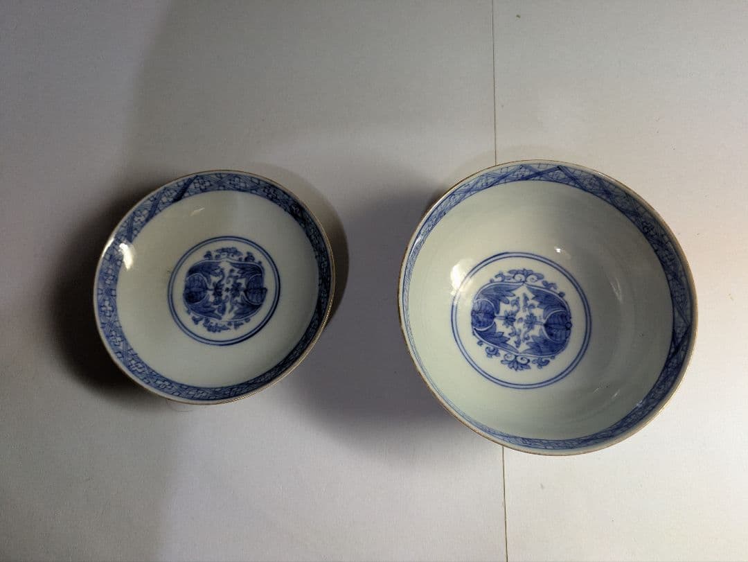 Evanさん専用、復刻版、『色絵三方唐草菊文蓋付碗』５客、銘「富貴長春」有、箱無