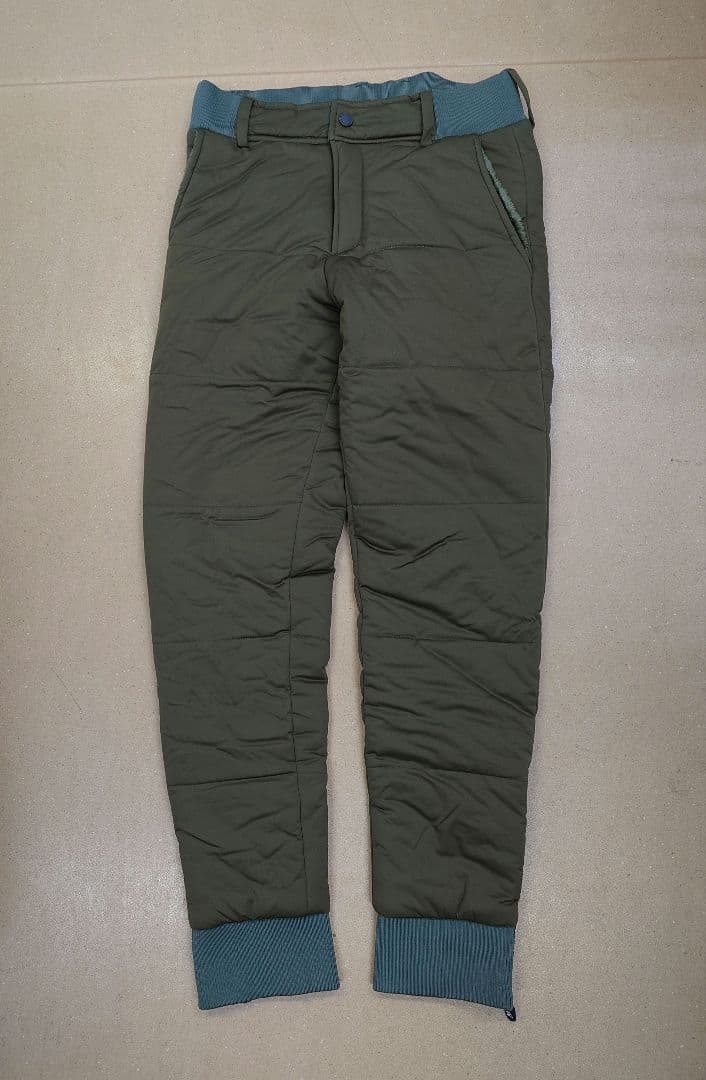 極暖 1piu1uguale3 GOLF 中綿 RIB パンツ カーキ Ⅳ