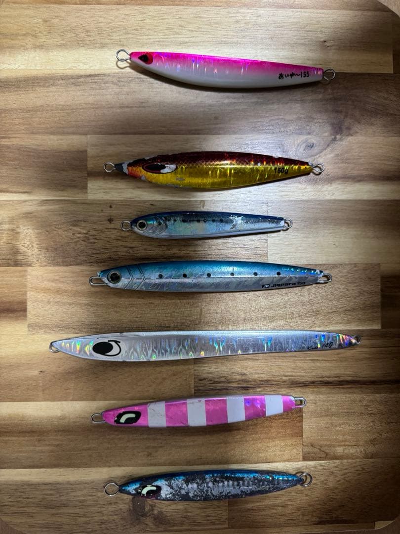 ジギング引退セット　(リール2個、ジグ30本、タックルボックス付き)