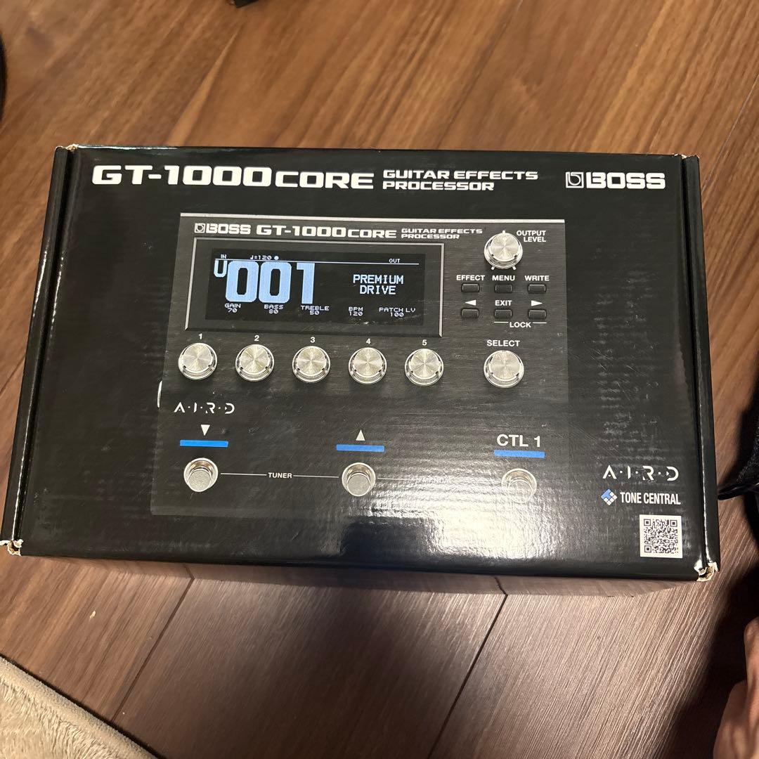 BOSS GT-1000CORE ギターマルチエフェクター 箱・付属品付き