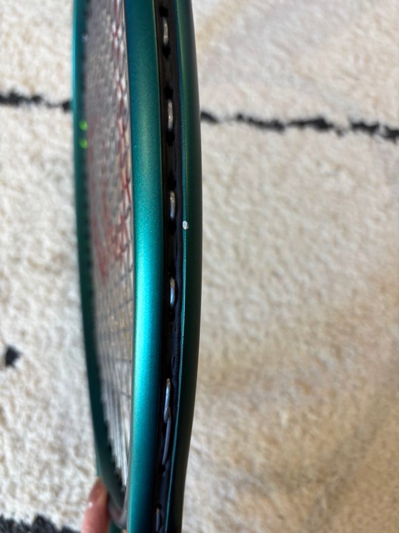 ウィルソン　テニスラケット　BLADE