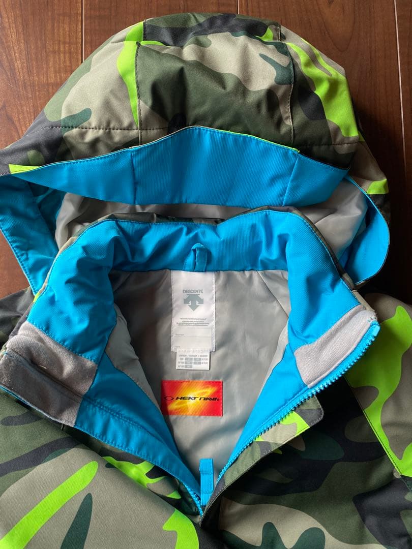 デサント　迷彩柄 子ども用 スキーウェア120-130