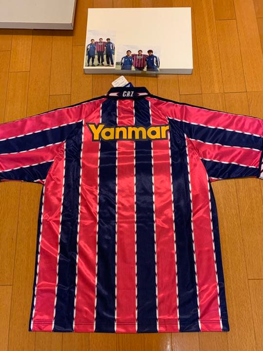 激レア‼️セレッソ大阪 直筆サイン入りユニホーム 当選品 西澤、森島、大久保嘉人