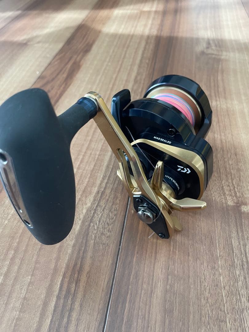 ダイワソルティガ15H ベイトリール