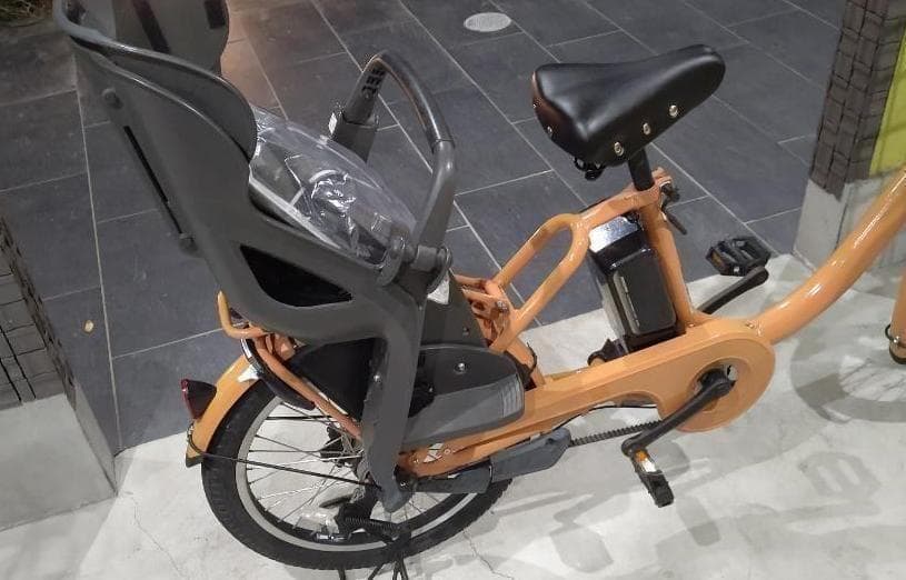 サムナイサンズ専用　ビッケ　モブ　ブリヂストン　電動自転車　シートクッション新品