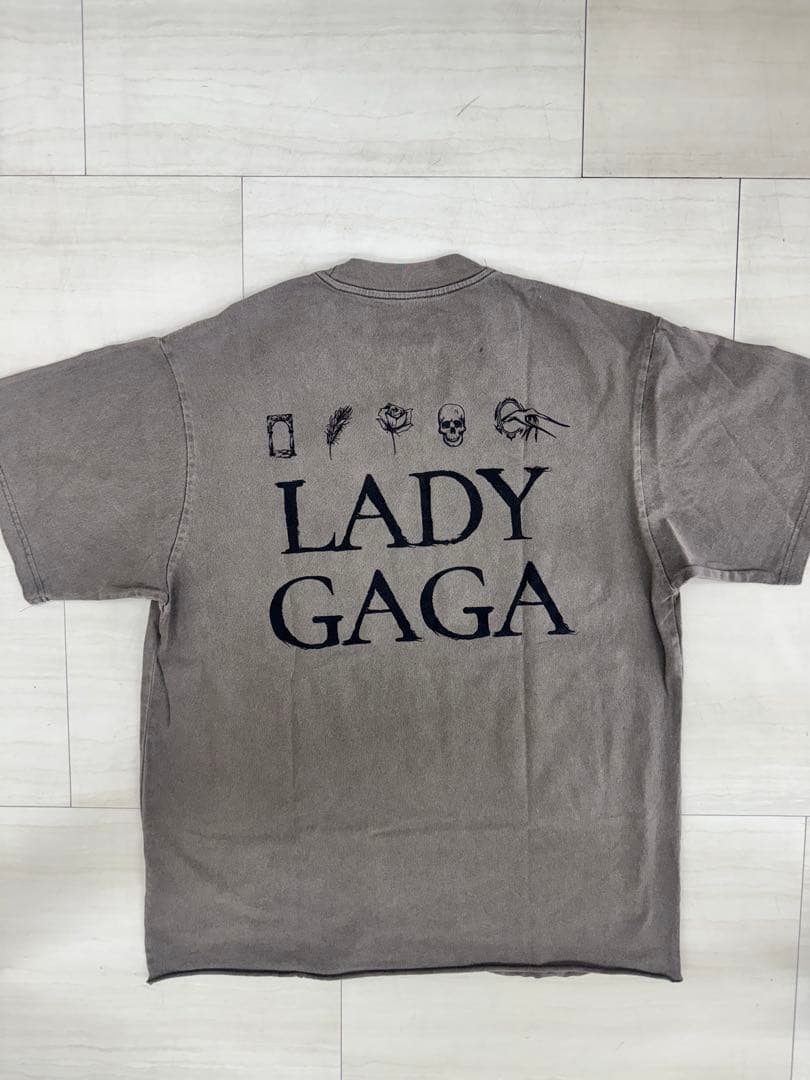 LADY GAGA THE MAYHEM BALL Tシャツ　Mサイズ