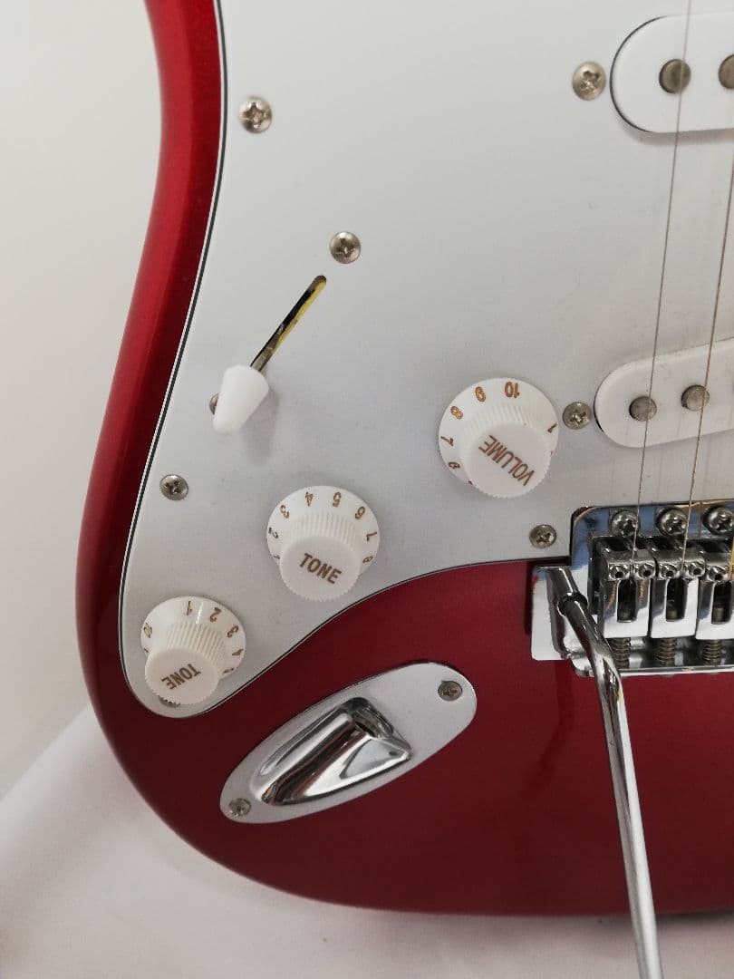 Fender ストラトキャスタータイプ SELDER製 ギターフェンダー左利き用