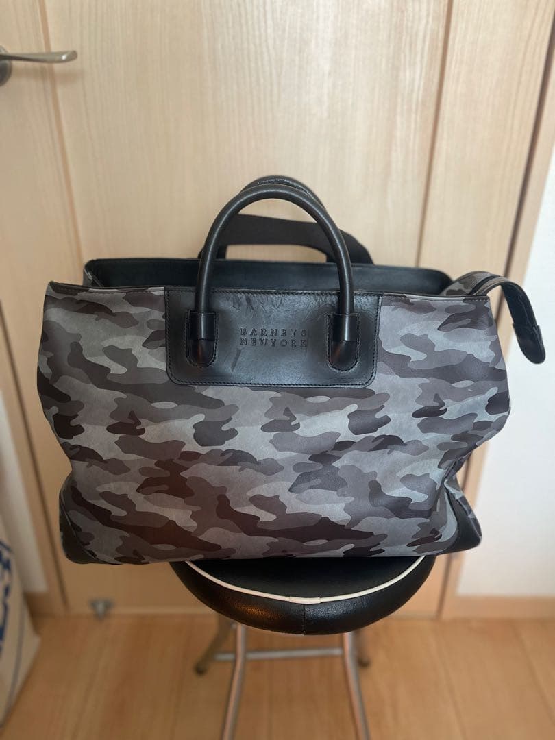 バーニーズニューヨーク　2wayボストンバッグ カモフラージュ(迷彩)