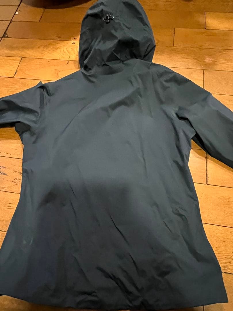 Simms フィッシングジャケット ネイビー　Mサイズレディース