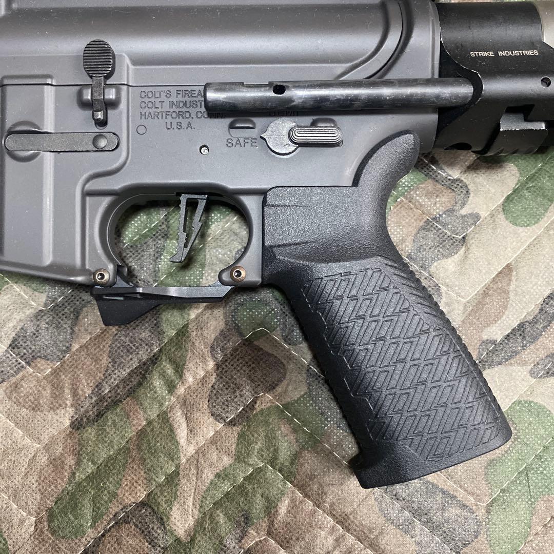 ヌ*ヌ様 東京マルイ M4 HC strike industries PDW