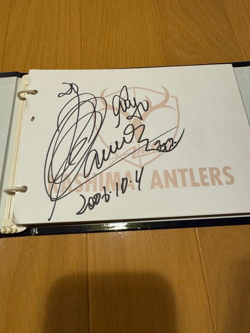 ラモス瑠偉選手　直筆サイン