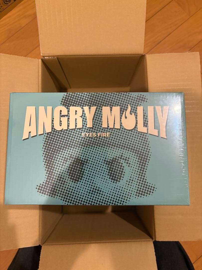 限定996体Angry Molly Eyes Fire Designer Toy