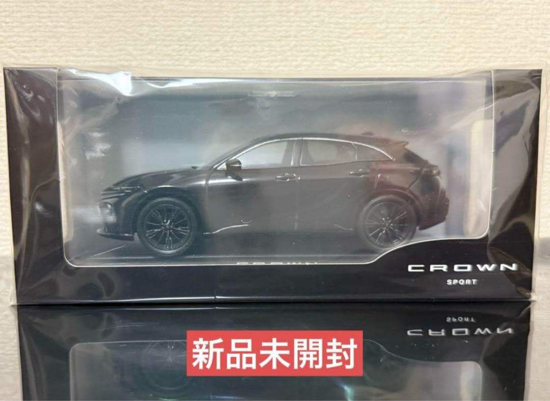 トヨタ 新型クラウンスポーツ ミニカー 非売品