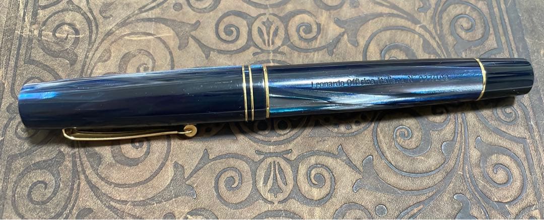 レオナルド　限定万年筆　モーメントゼロ　アビッシ