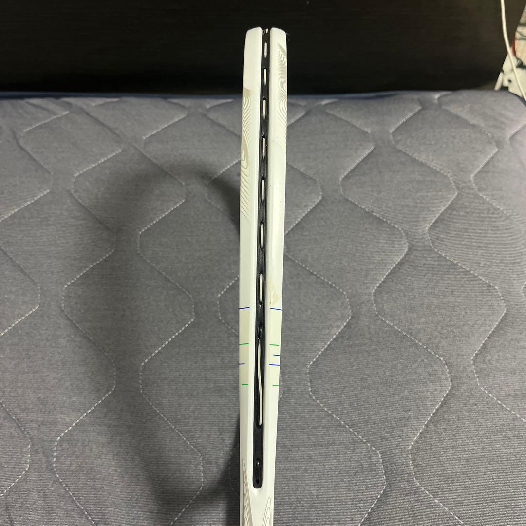 YONEX ナノフォース8Vテニスラケット