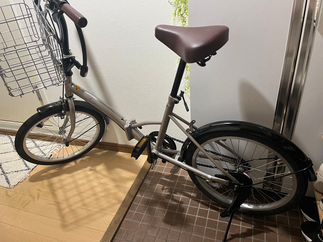 折りたたみ自転車 シルバー カゴ付き