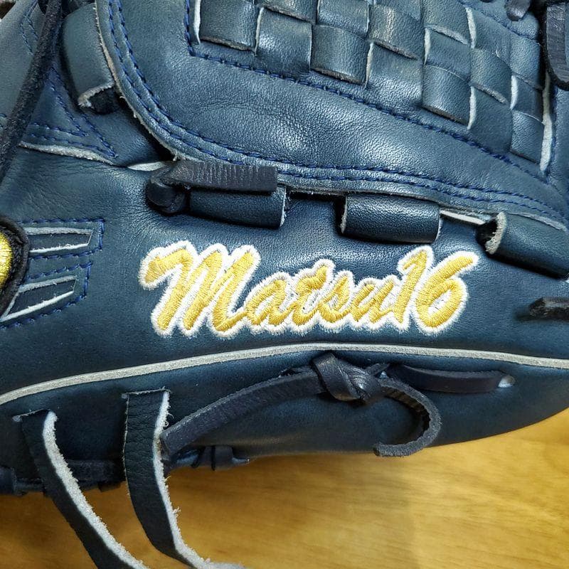 アシックス 涌井秀章モデル ゴールドステージ スペシャルオーダー 軟式グローブ