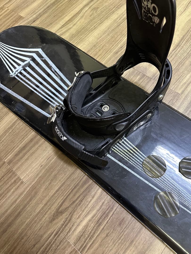 スノーボード ATLANTIS151cm ビンディングSALOMON S/M