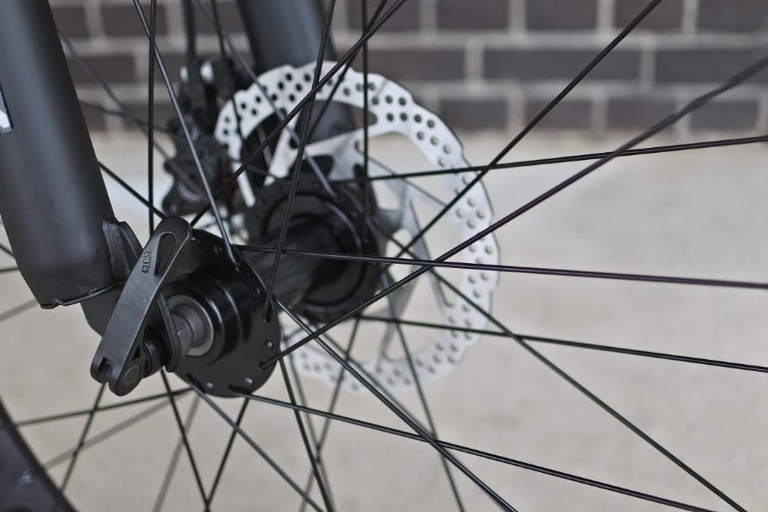 未使用26×4.0インチファットバイク！フロントサスペンション、２１ギヤ