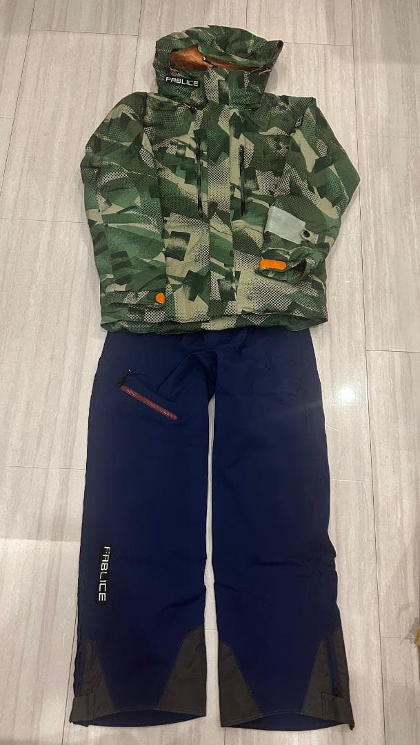 ファブリス/ハートチーム選手用ウェア FABLICE/HART　Mサイズ 美品