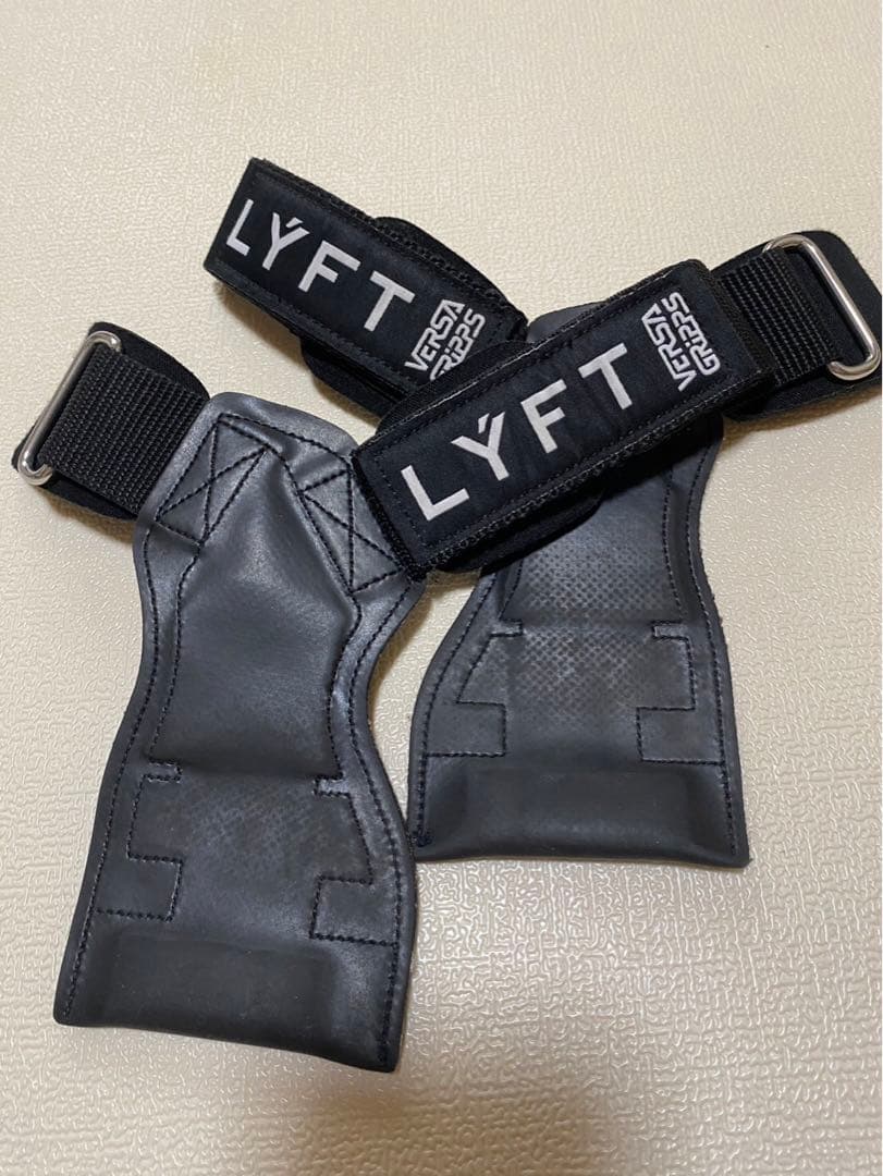 LYFT VERSA GRIPS ブラック ウエイトトレーニング用