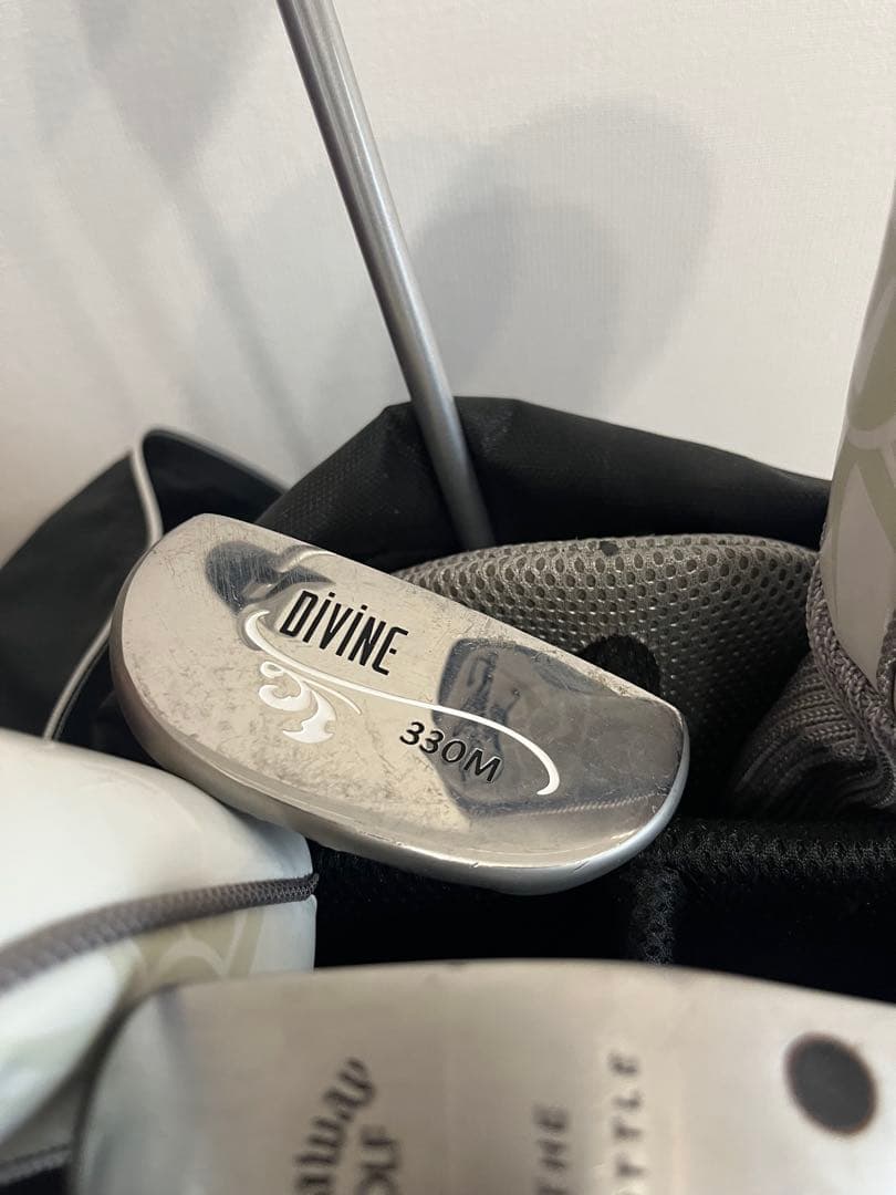 Callaway キャディバッグ 黒白　クラブ　ソレイル