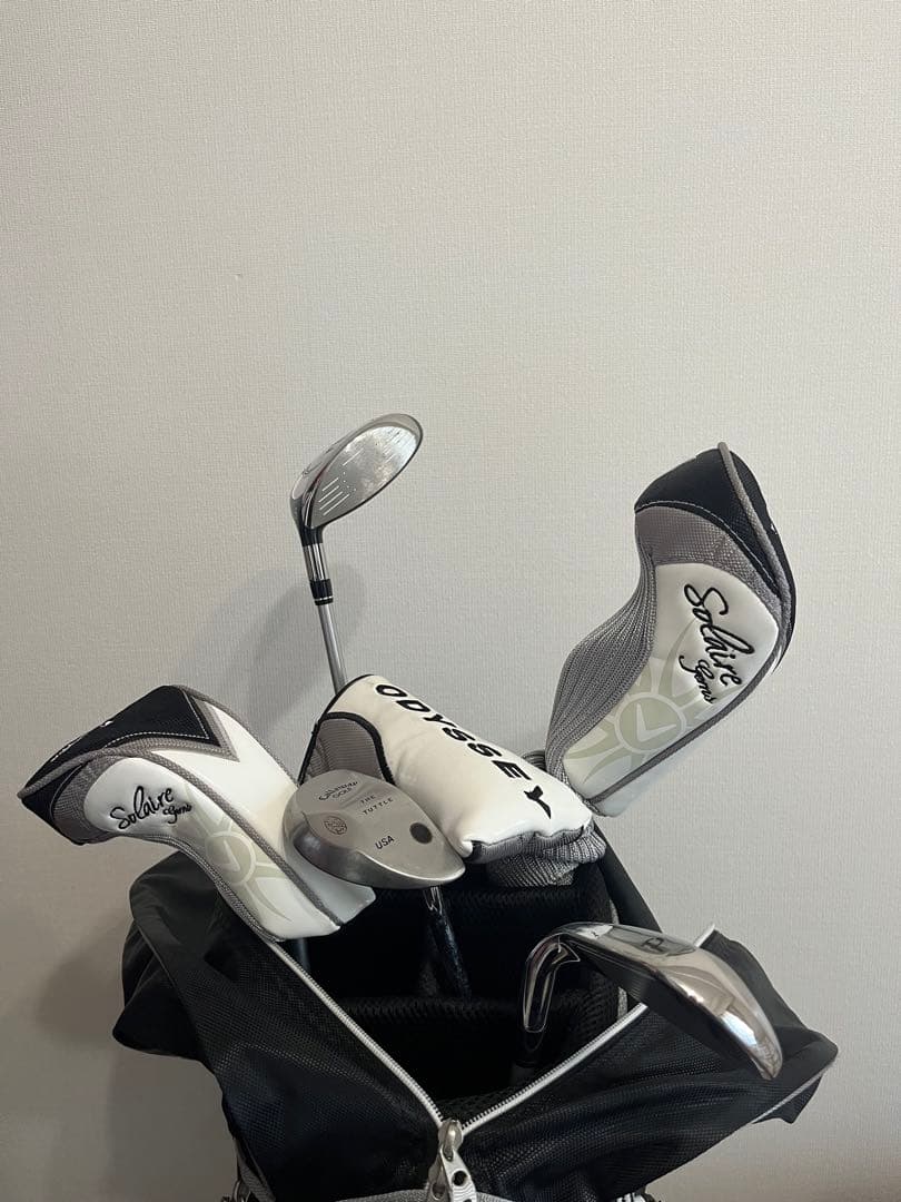 Callaway キャディバッグ 黒白　クラブ　ソレイル