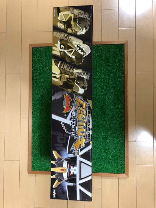 新品未使用　キョウリュウジンダークバージョン　キョウリュウジャー　ブラック