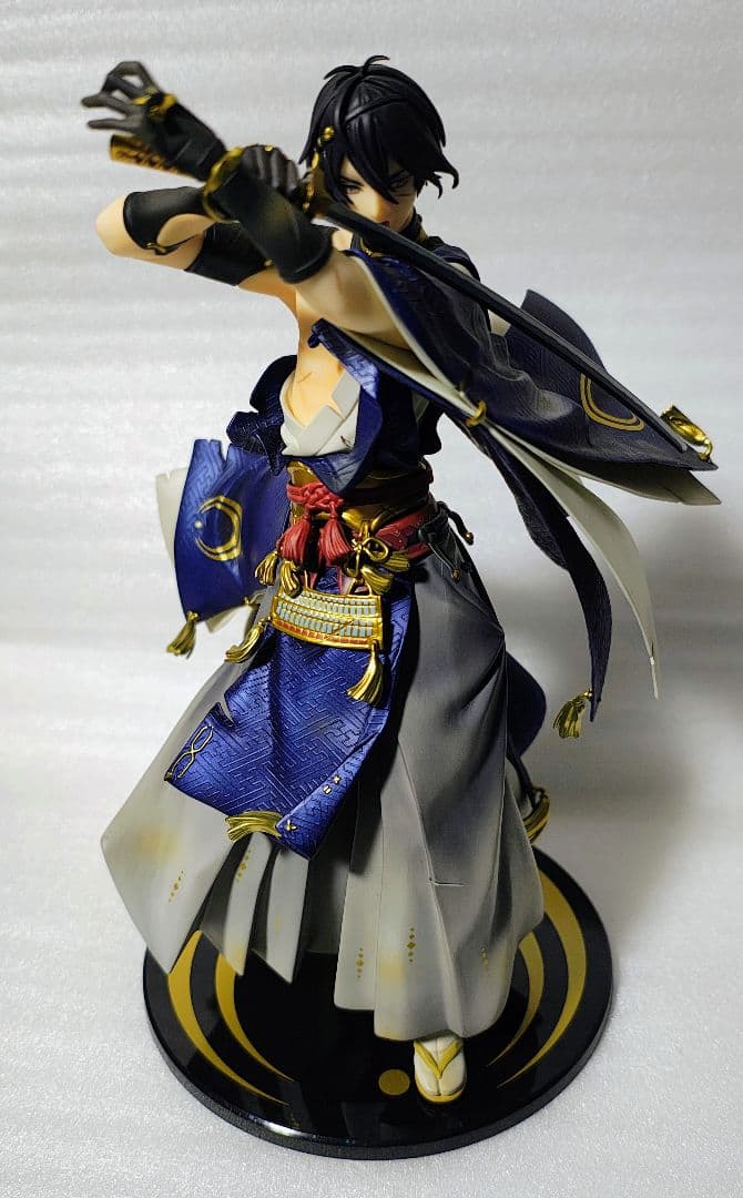 刀剣乱舞 ONLINE 1/8 三日月宗近 真剣必殺Ver. フィギュア