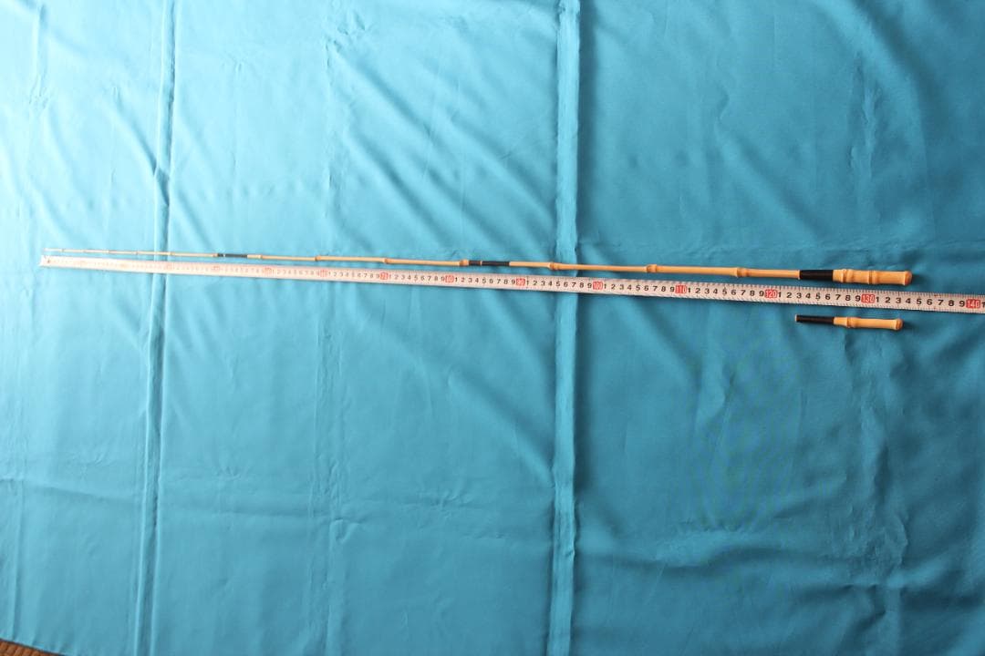 ＲNO83　タナゴ和竿　3本繋ぎ、2本繋ぎでも使える布袋竹　半製品　色塗りだけ