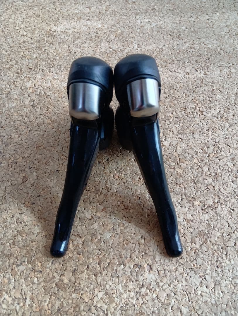 シマノ105STIレバー10速