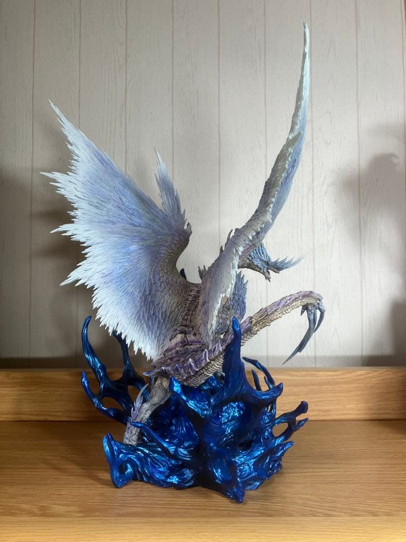 ジャンク品　モンスターハンター　クリエイターズモデル　イヴェルカーナ