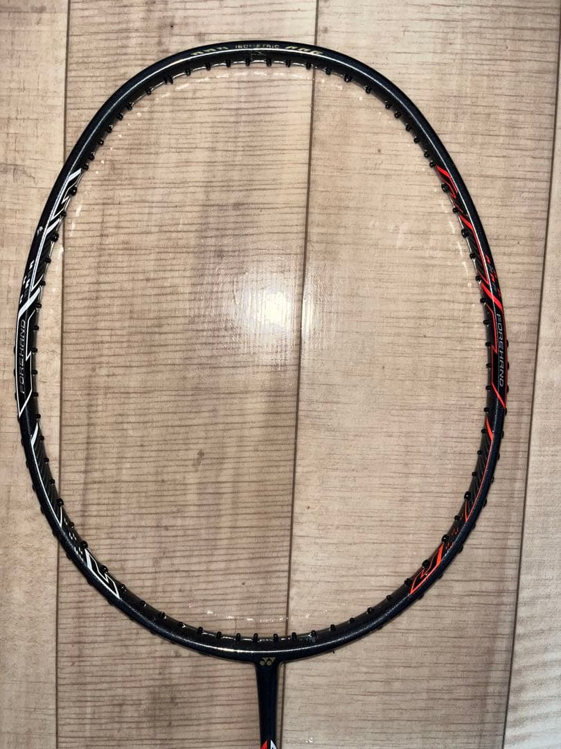 YONEX バドミントンラケットデュオラ7ラケットケース黒赤2個付き