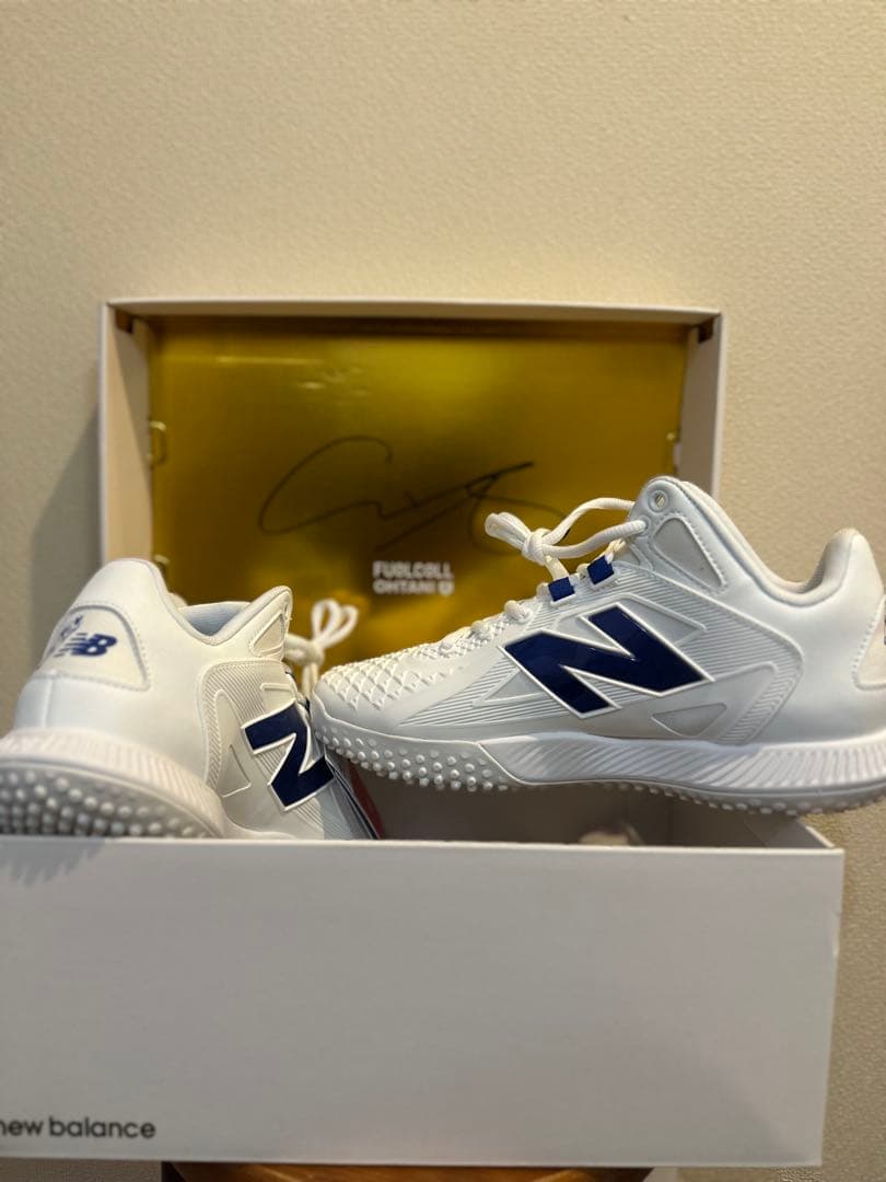 New Balance トレーニングシューズ SO1 大谷翔平シグニチャーモデル