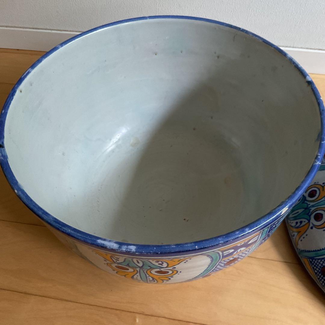 青と白の陶器 蓋付きボウル