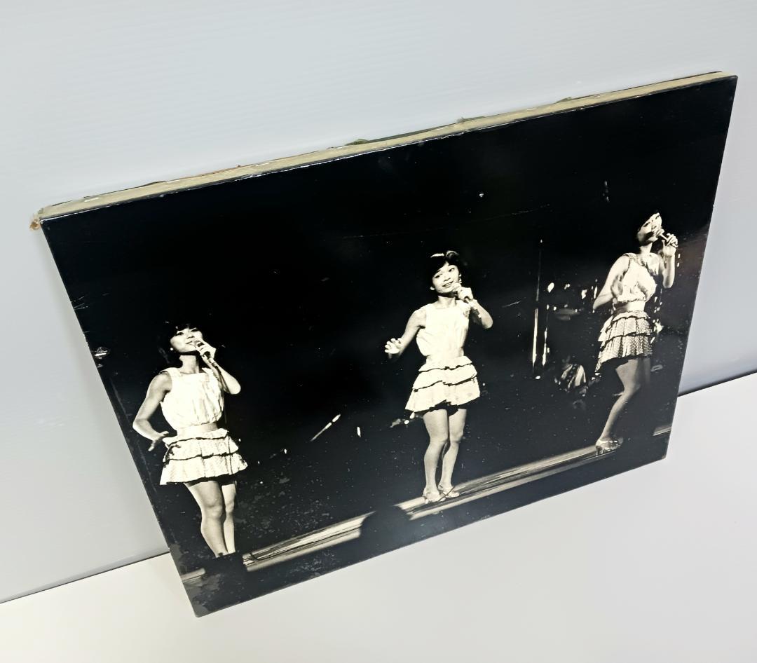 昭和レトロ【トライアングル】グッズまとめ売りパネル 生写真 サイン入りポスター他