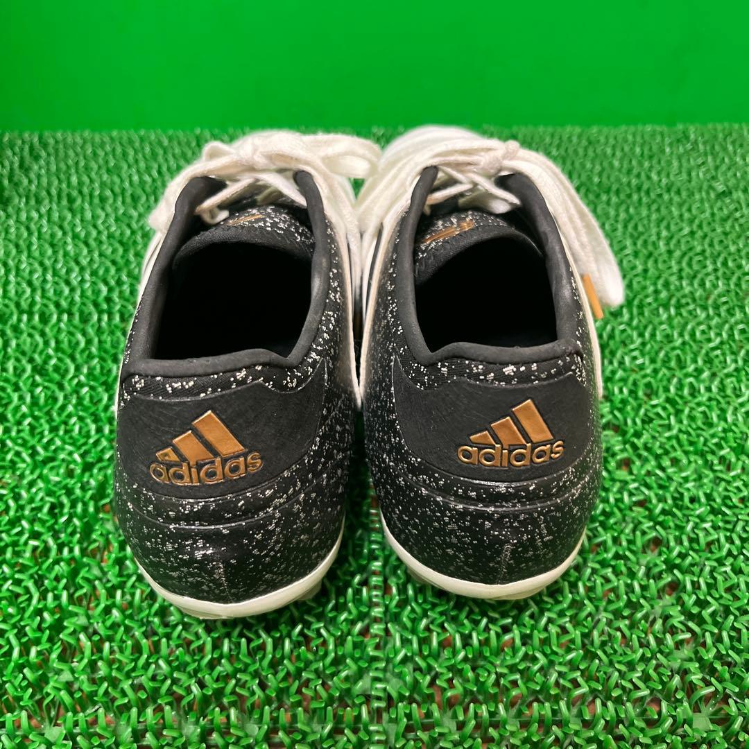 アディダス サッカースパイク コパ18.2-ジャパン HG(ホワイト×ブラック)