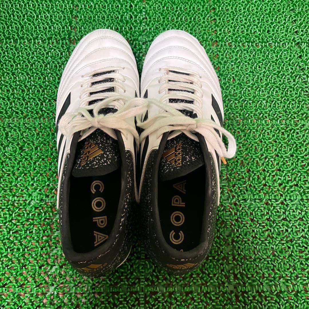 アディダス サッカースパイク コパ18.2-ジャパン HG(ホワイト×ブラック)