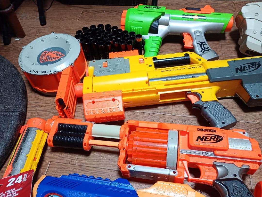NERF トイガンセット 　レア　廃盤あり？