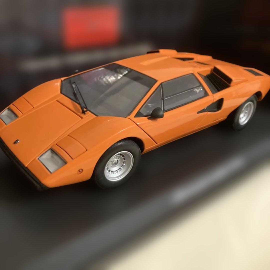 京商1/18 ランボルギーニ カウンタック LP400 オレンジ